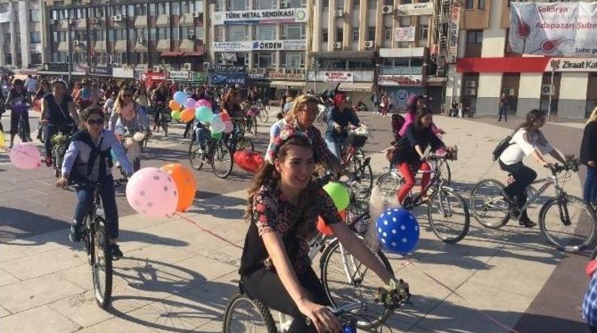 S&uuml;sl&uuml; Kadınlar Bisiklet Turu Ger&ccedil;ekleşti