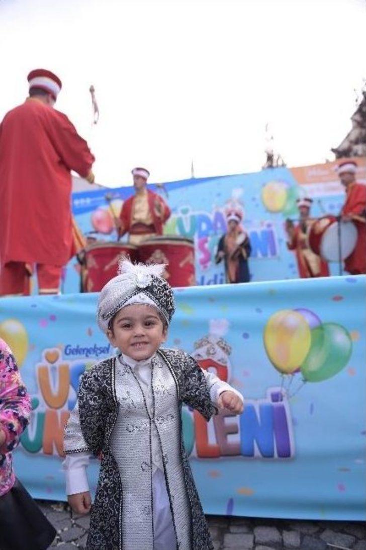 Üsküdarlı Çocuklar Erkekliğe İlk Adımını Attı G1