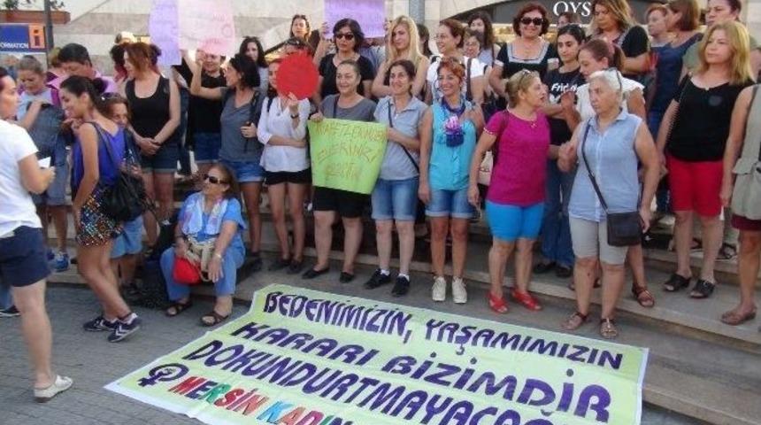 Mersin&rsquo;de Şortlu Protesto