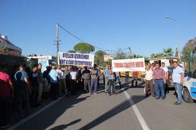 Antalya’da Taksicilerin Kontak Kapatma Eylemi