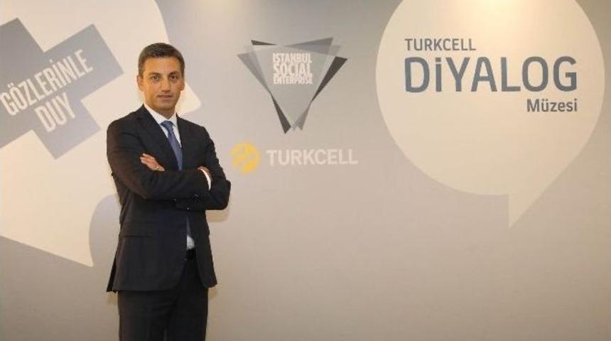 Turkcell&rsquo;den Karanlıkta Ve Sessizlikte Diyalog Projesine Destek