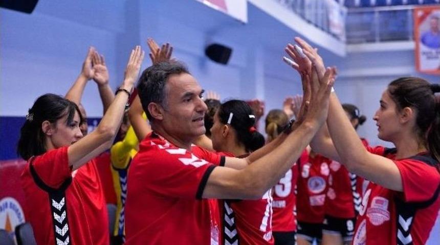 Muratpaşa Galibiyet İle Tanıştı