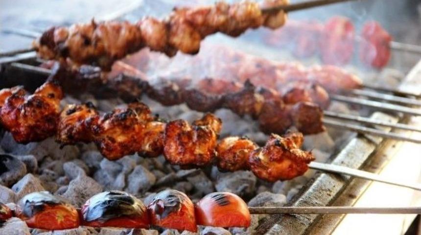 Kebap Diyarı Gaziantep&rsquo;ten İsvi&ccedil;re&rsquo;deki Yasağa Tepki