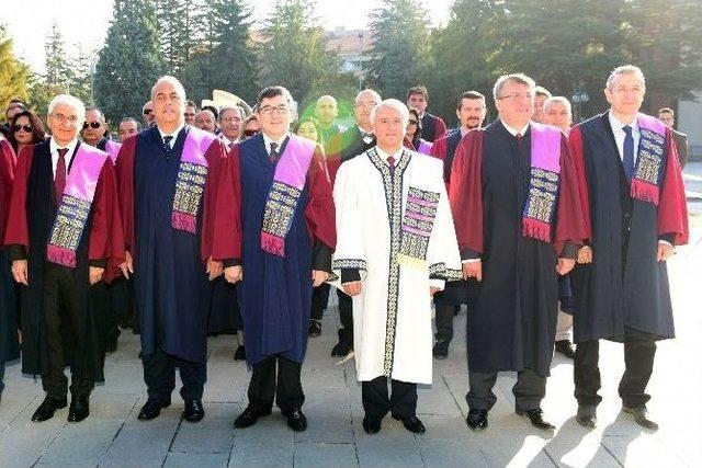 Anadolu &Uuml;niversitesi 2016-2017 Akademik Yıl A&ccedil;ılışı 1