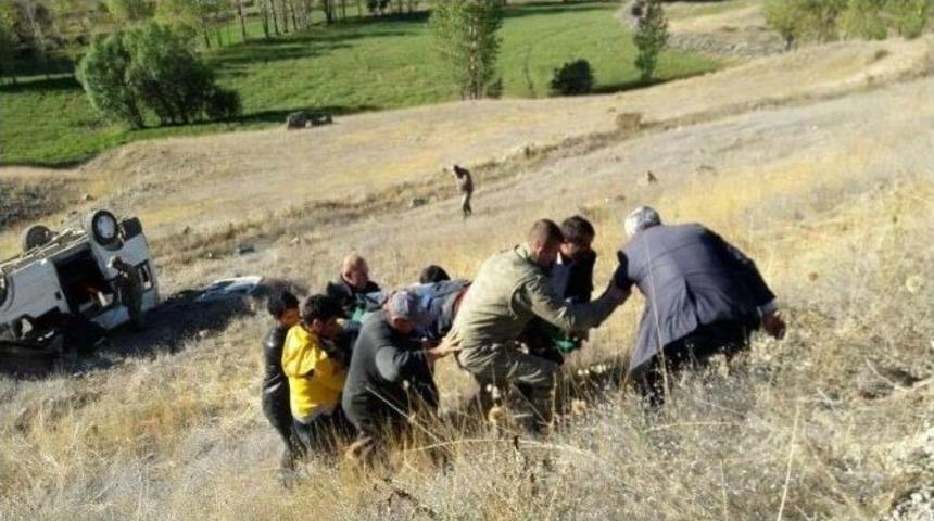 Aşkale&rsquo;de Trafik Kazası: 9 Yaralı