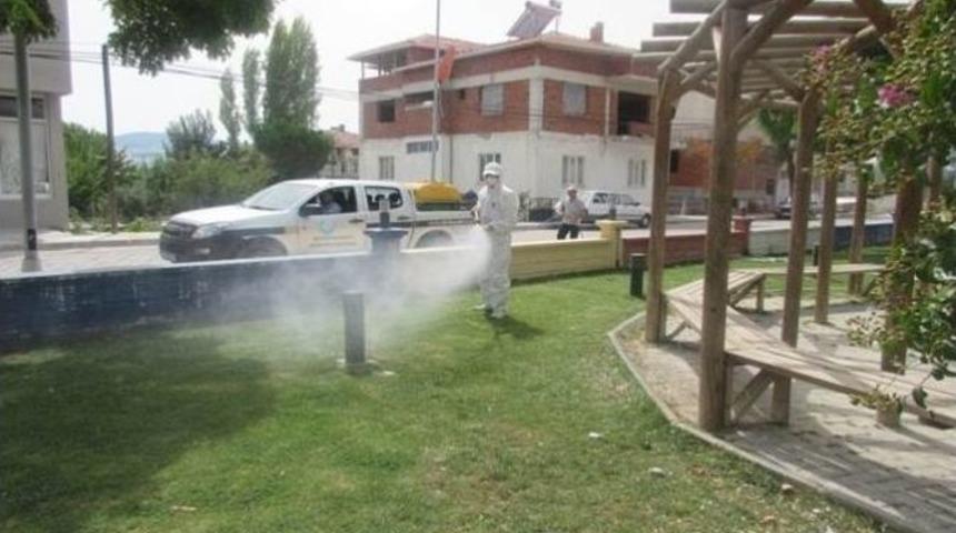 Selendi&rsquo;de İla&ccedil;lama &Ccedil;alışmaları S&uuml;r&uuml;yor