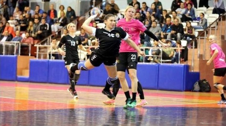 T&uuml;rkiye Bayanlar Hentbol S&uuml;per Lig