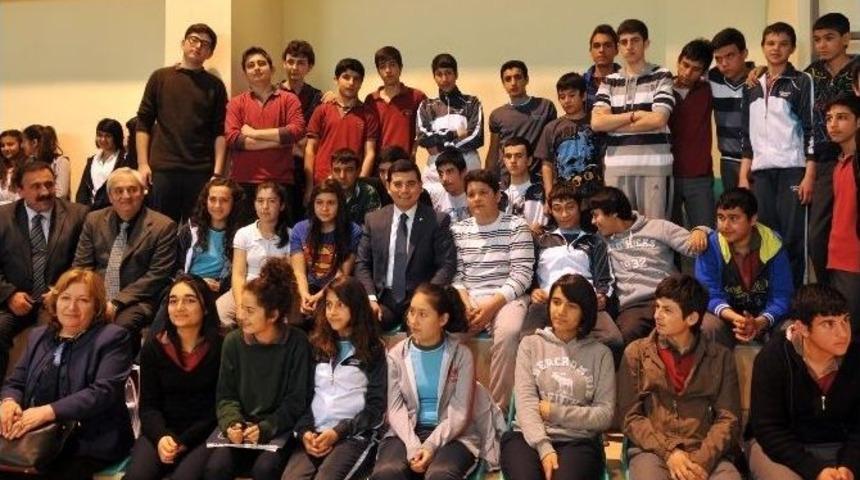 Kepez Belediye Başkanı T&uuml;t&uuml;nc&uuml;: