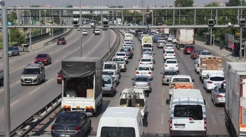 Bursa&rsquo;da Kent Meydanı-heykel Dolmuşları Kaldırıldı