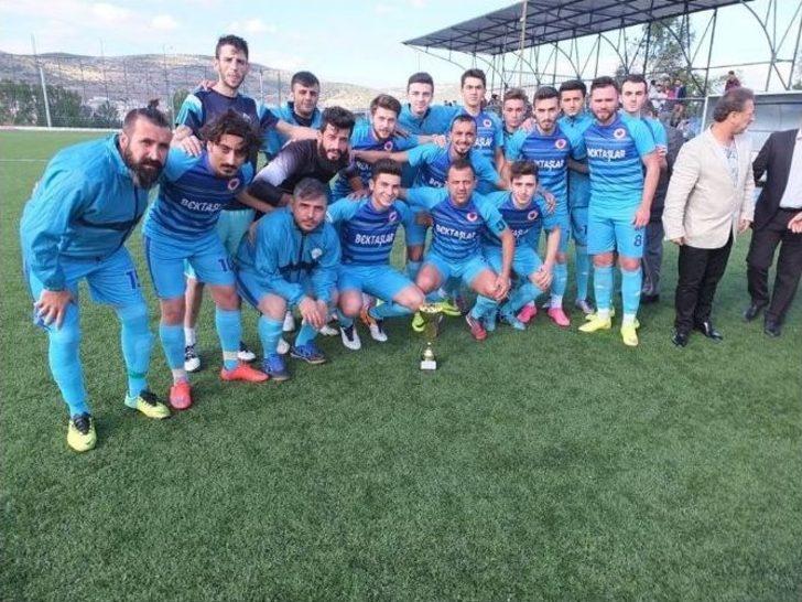 Şampiyonlara Kupaları Verildi G2