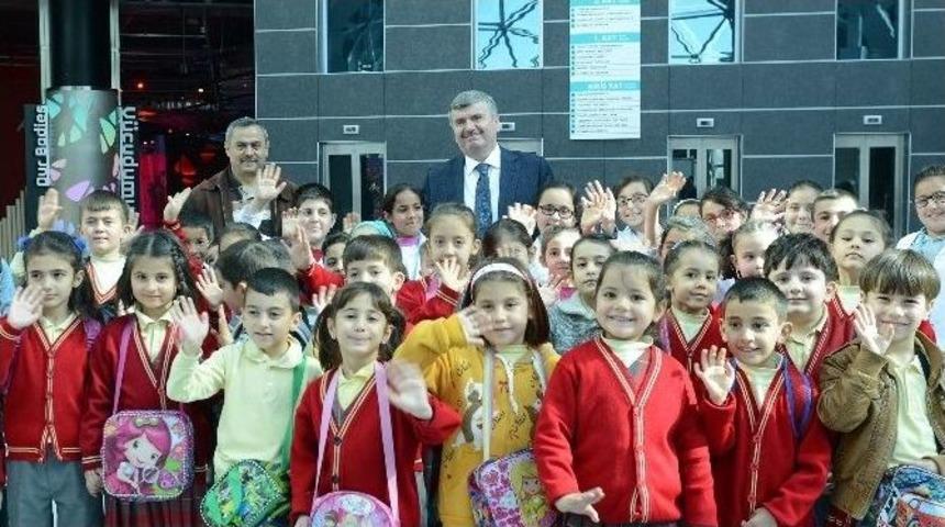 B&uuml;y&uuml;kşehir&rsquo;den 31 İl&ccedil;eye Eğitim Desteği