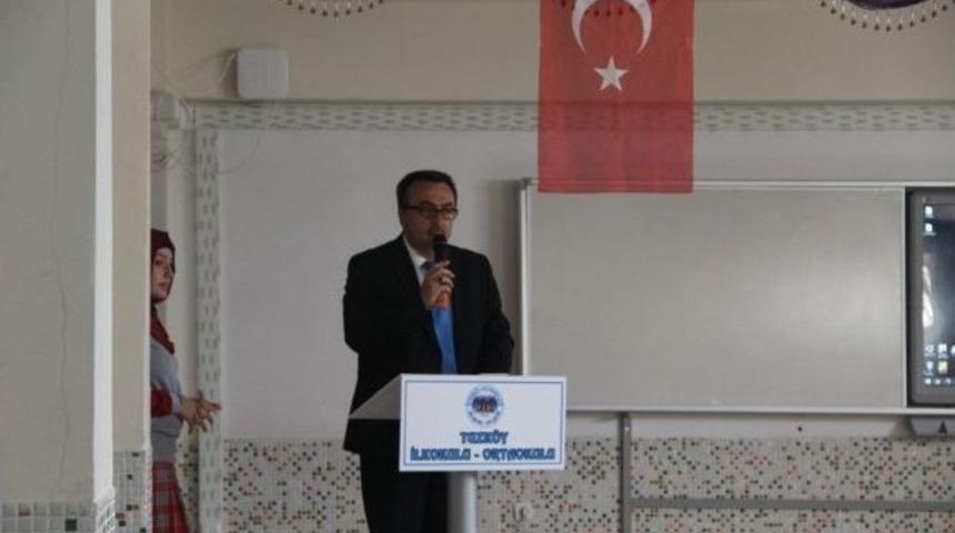 Tuzk&ouml;y İlk Ve Ortaokulunda 15 Temmuz Şehitleri Anma Programı D&uuml;zenlendi