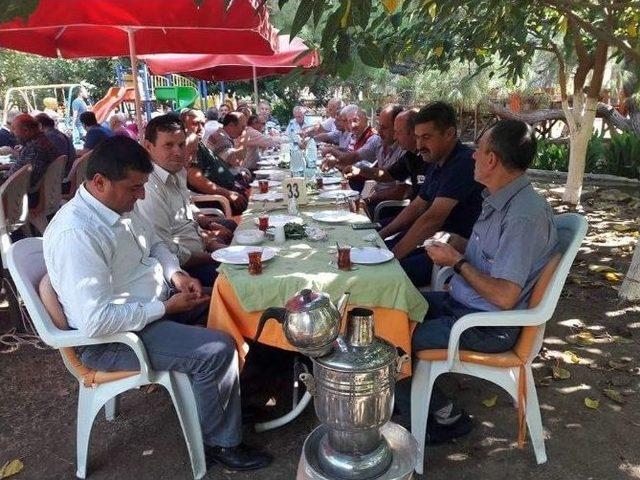 Ak Parti Bilecik Merkez İl&ccedil;e Başkanı Serkan Yıldırım Ve Muhtarlardan Antalya &Ccedil;ıkartması 1