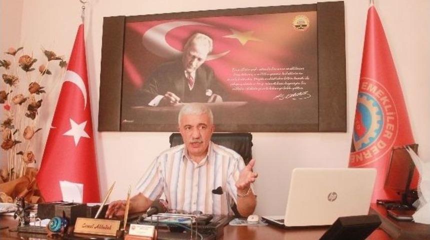 Emekliler Bankalardan Komisyon Almak İ&ccedil;in Başbakan&rsquo;dan Yardım Bekliyor