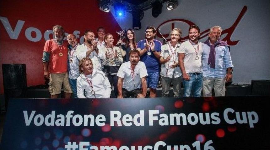 Vodafone Red Famous Cup Sona Erdi