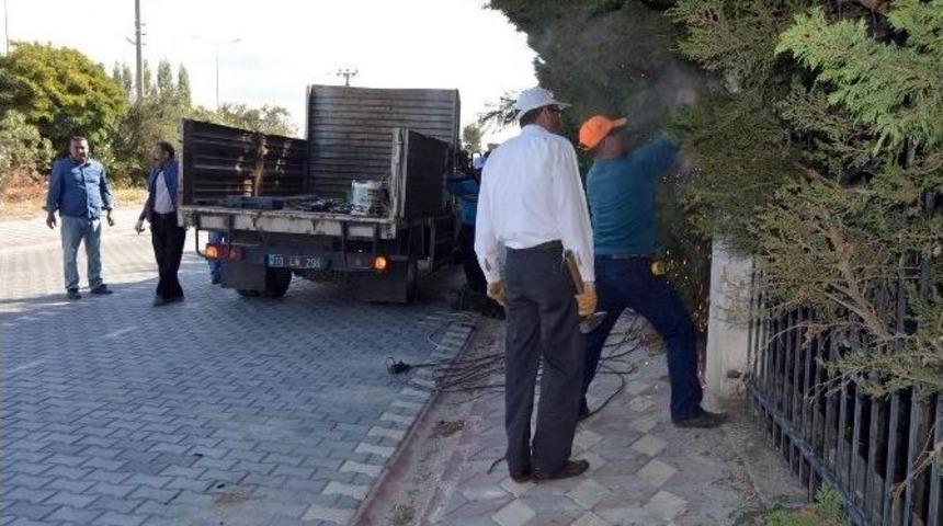 800 Bin Liralık L&uuml;ks Dublekslerin İstinat Duvarları Ka&ccedil;ak &Ccedil;ıktı