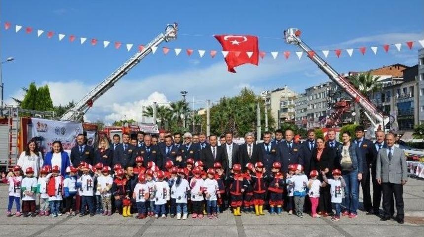 Başkan Uysal, "200 Bin N&uuml;fusa Hizmet Veriyoruz"