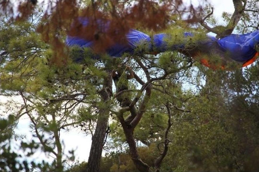 Amat&ouml;r Yama&ccedil; Paraş&uuml;t&uuml; Pilotu &Ouml;l&uuml;mden D&ouml;nd&uuml;