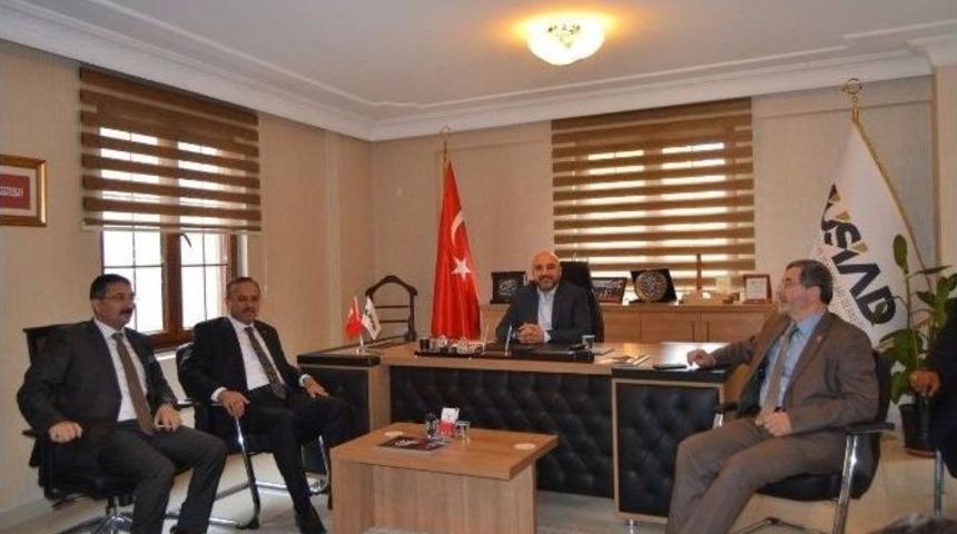 Ak Partili Y&ouml;neticiler M&uuml;siad&rsquo;ı Ziyaret Etti