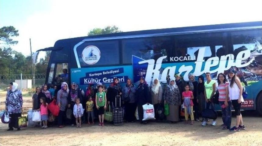 Kartepeli Kadınlar Mi&ccedil;o Koyunu Gezdi