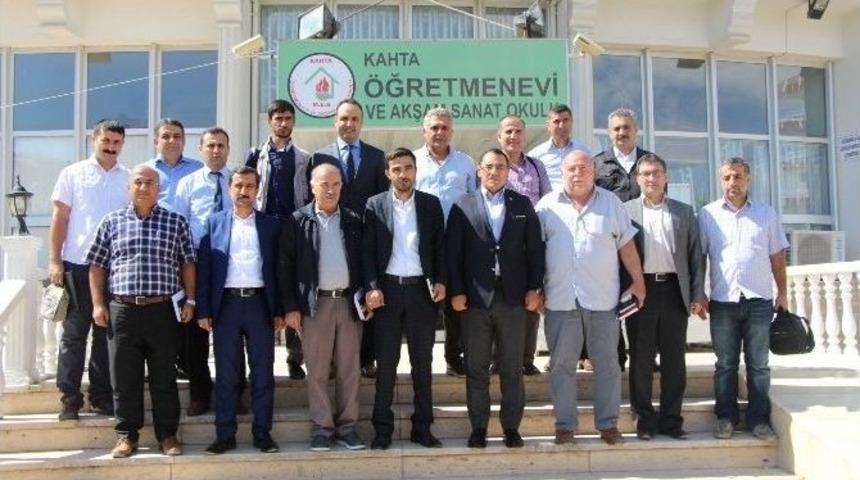 Milli Eğitim M&uuml;d&uuml;r&uuml; T&uuml;n&ccedil;men Eğitim Projelerini A&ccedil;ıkladı