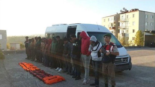 Bursa’da Jandarmadan Mülteci Operasyonu