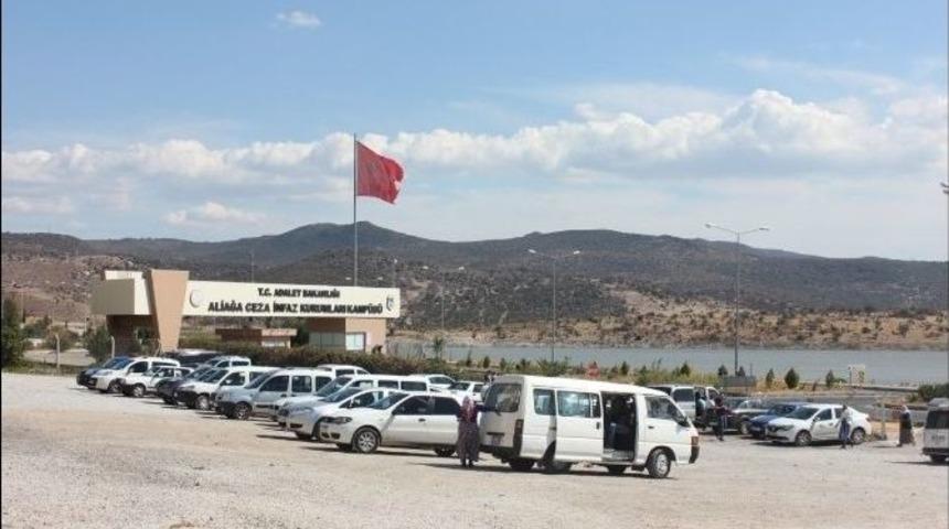 Hırsızlar Cezaevindeki Ara&ccedil;lardan Binlerce Lira Vurgun Yaptı
