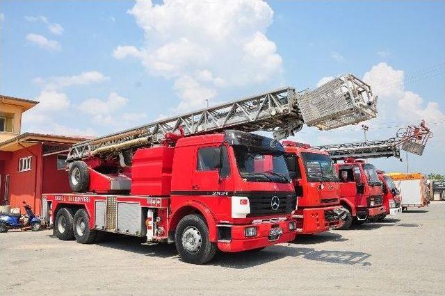 Haluk Alıcık, İtfaiyeciler Haftasını Kutladı 1