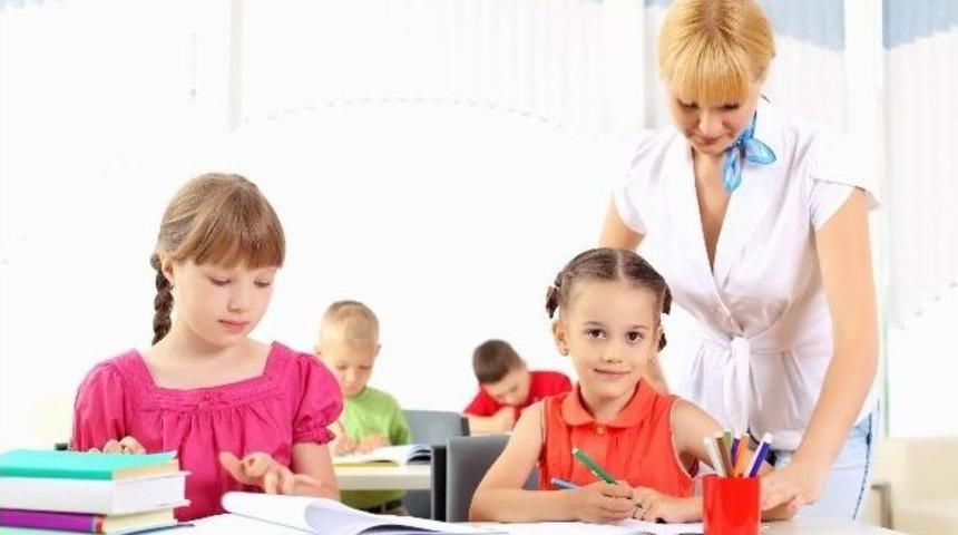 &Ccedil;ocuklara &Ouml;dev Yapma Bilinci Nasıl Kazandırılır?