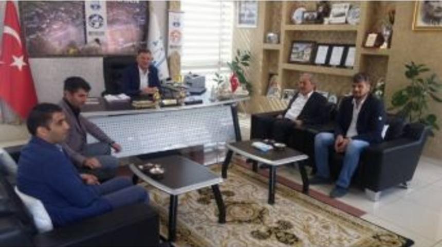 Osmaneli Belediye Başkanı Şahin’den, Vezirhan Belde Belediye Başkanı Duymuş’a Ziyaret