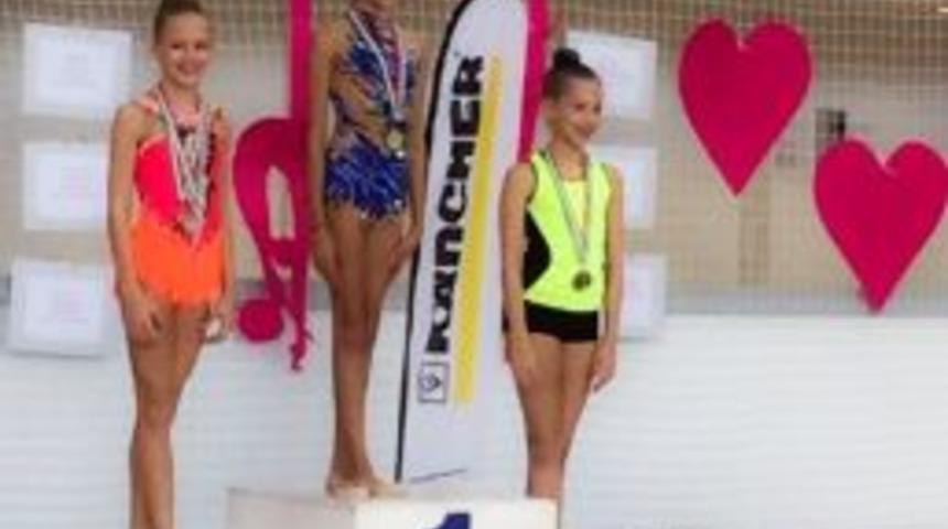 Muratpaşa&rsquo;nın Cimnastik&ccedil;ileri Madalyaları Topladı