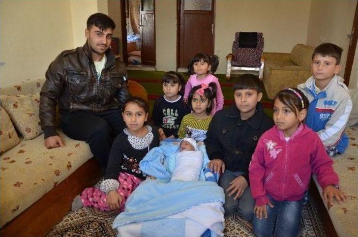 (özel Haber) Sığınmacıların Bebeklerine Verdiği Anlamlı İsim G1