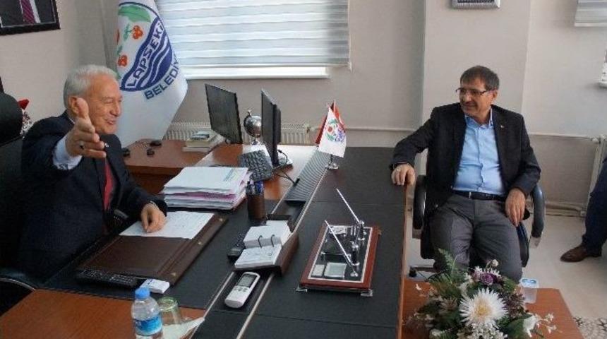 İlyas Şeker, Lapseki Belediyesini Ziyaret Etti