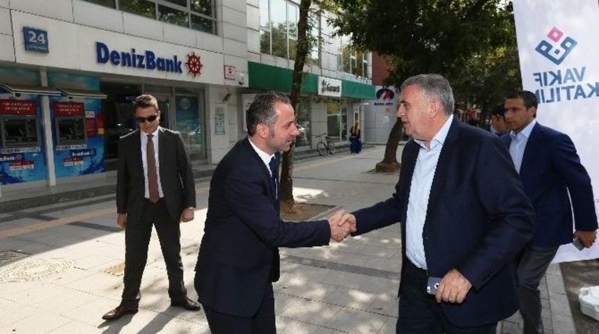 Vakıf Katılım Bankası Adapazarı Şubesi A&ccedil;ıldı