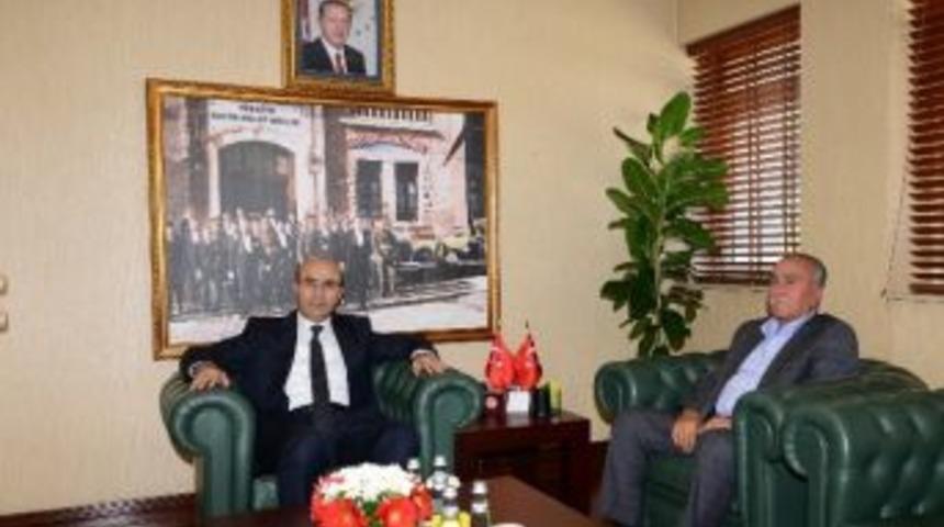 Samsat Belediye Başkanı Fırat&rsquo;tan Vali Demirtaş&rsquo;a Ziyaret