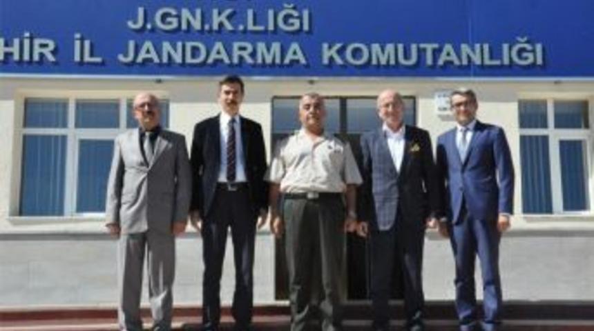 T&uuml;rk Eğitim Sen&rsquo;den Albay Ak&ccedil;a&rsquo;ya Ziyaret