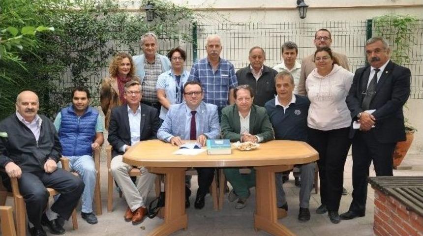 "balıkesir 2. Kent Sempozyumu 2015" Kitabı Tanıtıldı