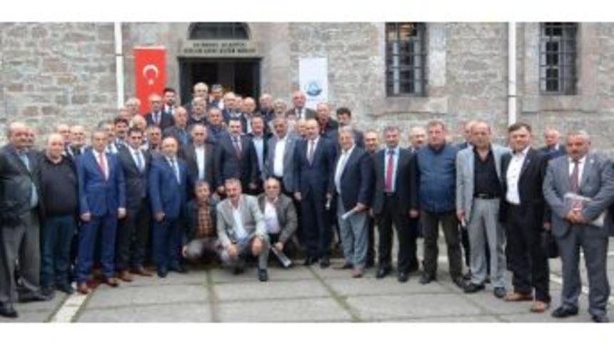 Ortahisar Belediyesi&rsquo;nden Muhtarlara Kırtasiye Yardımı