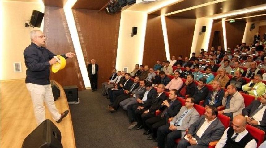 Talas Belediyesi &Ccedil;alışanlarına Kişisel Korunma Eğitimi Verildi