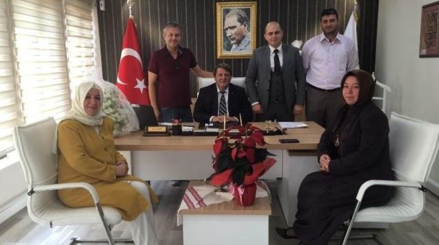 Erg&uuml;n Aksoy, Rumeli Ve Balkan G&ouml;&ccedil;menleri&rsquo;ni Ağırladı