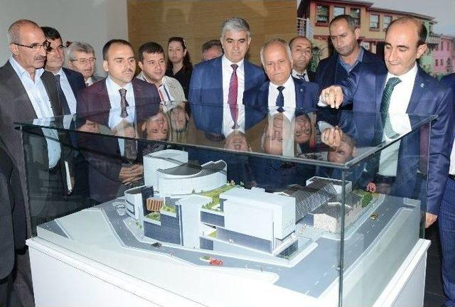 Bu Merkezin T&uuml;rkiye&rsquo;de Başka Bir &Ouml;rneği Yok 1