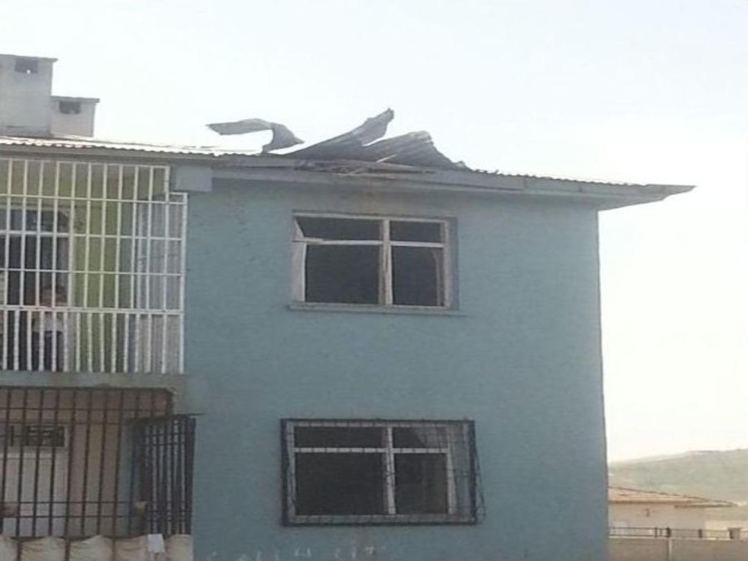 Siirt&rsquo;te Polise Atılan Roket, Eve İsabet Etti