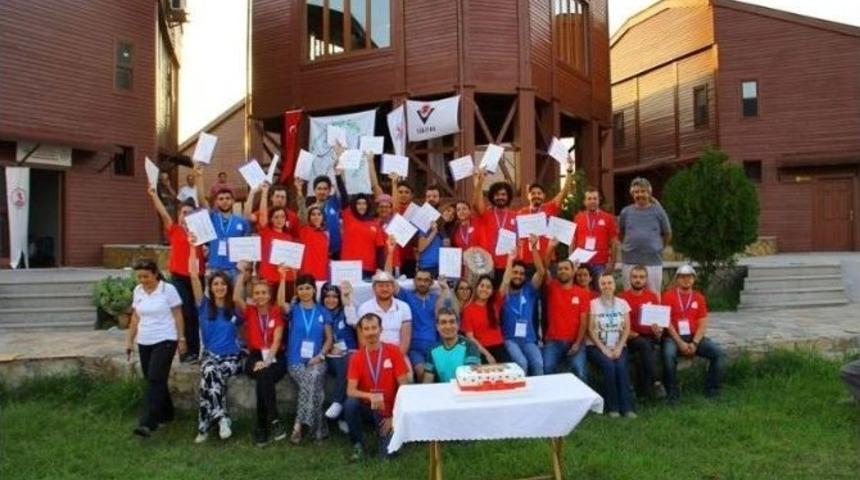 Kızılırmak Deltası Doğa Okulu Beşinci Dönem Mezunlarını Uğurladı