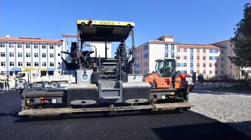 Battalgazi Belediyesi Tarafından 6 Okulun Yolu Asfaltlandı