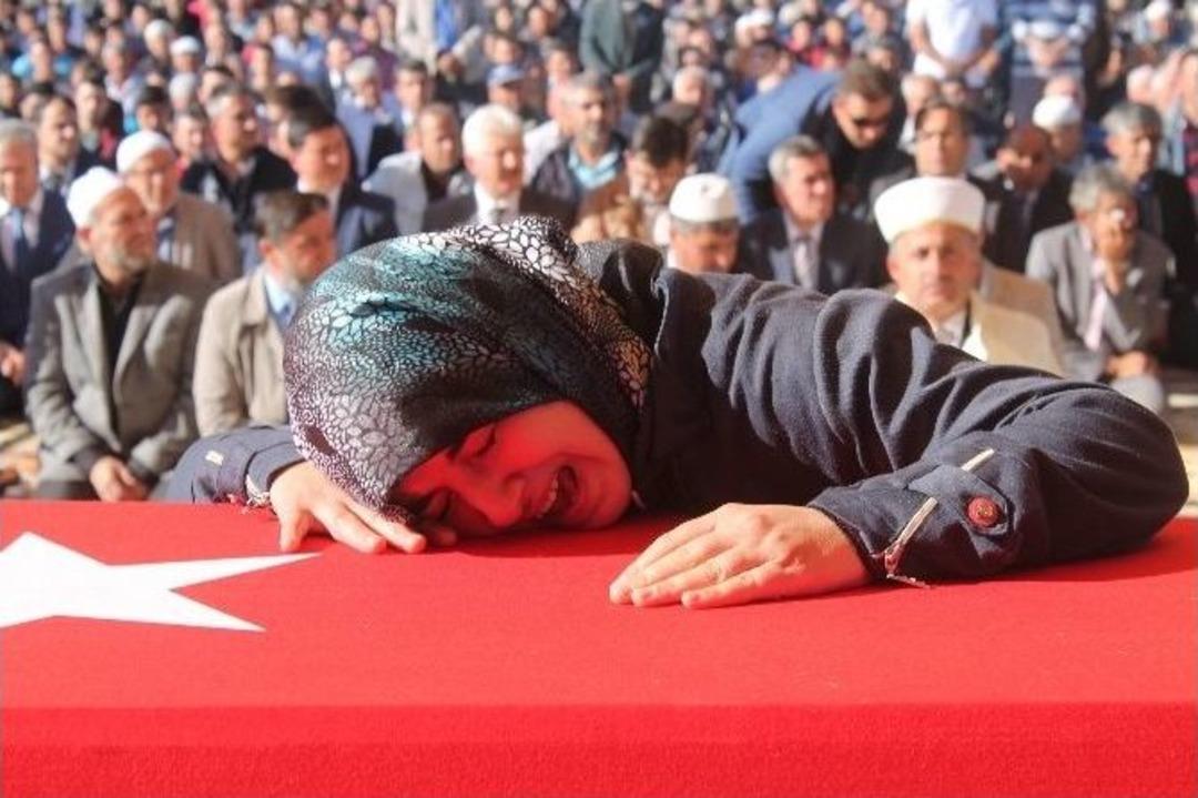 Konyalı Şehit Uzman &Ccedil;avuş Son Yolculuğuna Uğurlandı