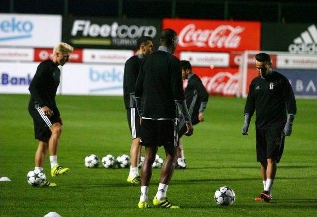 Beşiktaş, Dinamo Kiev Maçı Hazırlıklarını Tamamladı