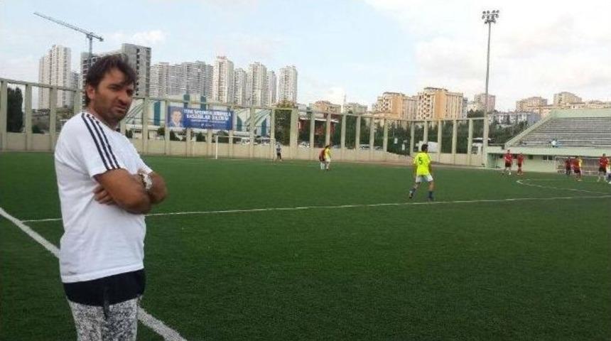 Başakşehirspor Altyapısı Erzurumlu Başarılı Teknik Direkt&ouml;r &Ouml;zbey&rsquo;e Emanet