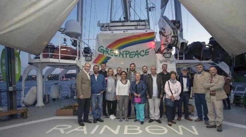 T&uuml;rkiye&rsquo;de G&uuml;neş Enerjisinin Geleceği Tartışıldı