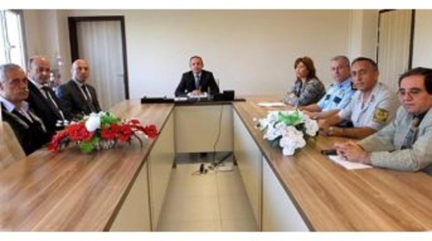 Burhaniye&rsquo;de İl&ccedil;e G&uuml;venlik Toplantısı Yapıldı
