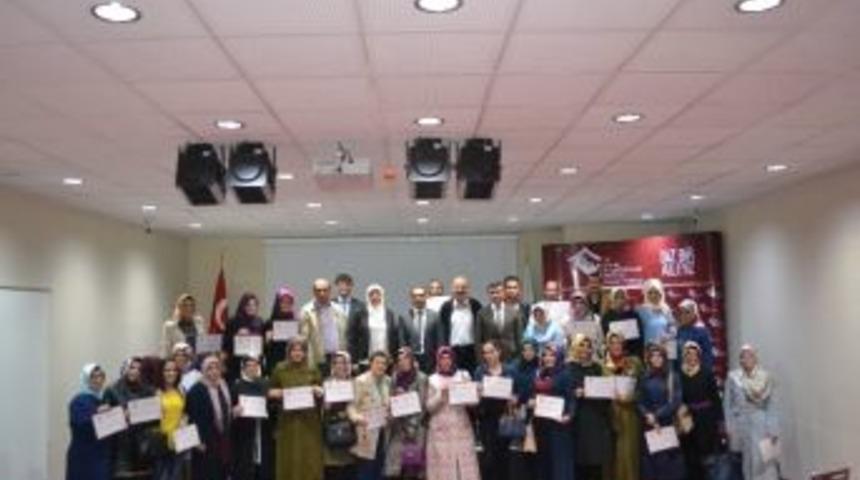 Bakıcı Annelere &Ccedil;ocuk Gelişimi Eğitimi Verildi